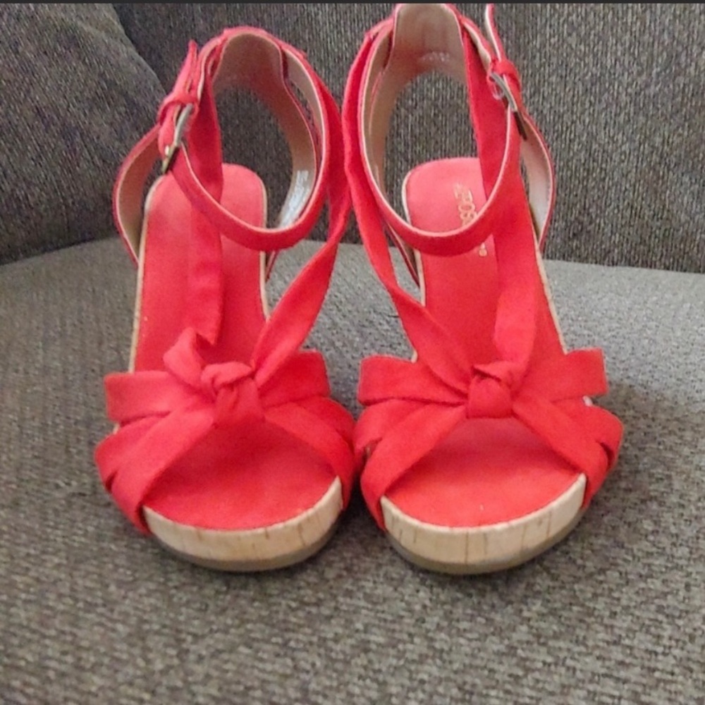 Aerosoles wedge sandals. New, never worn.